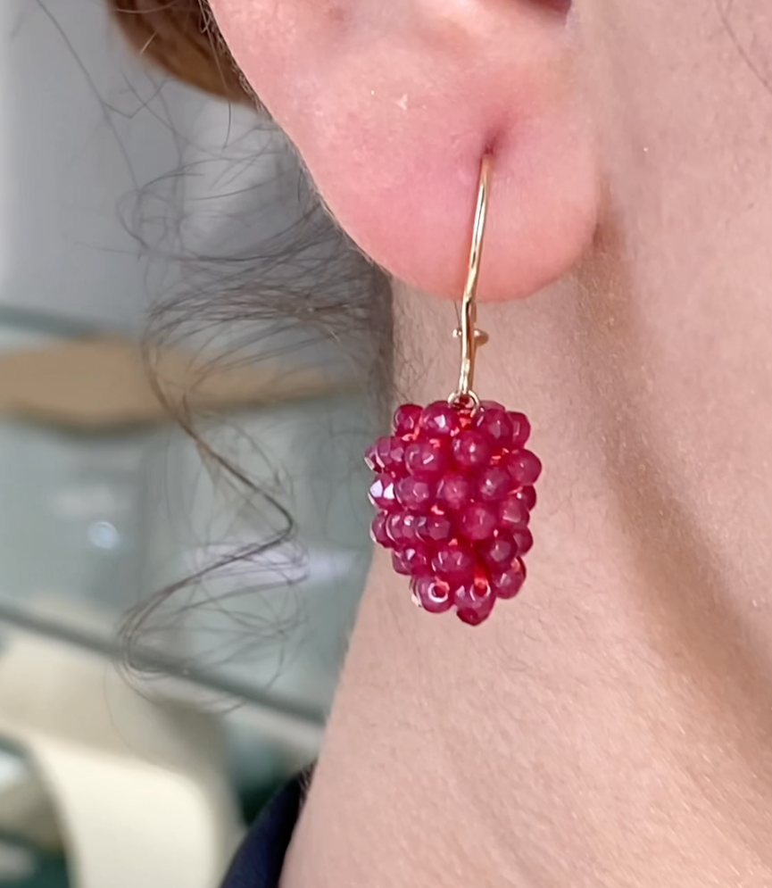 Boucles D'oreilles NYRIS en Or 18k ornées de sublimes pierres rose naturelles