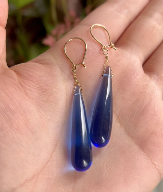 Boucles D'oreilles BERNIS en Or 18k Avec Une Pierre Naturelle