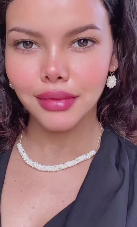 Ensemble Nyris en Or 18k Avec des Petites Pierres de Johar Naturelles ( Collier et boucles D'oreilles )