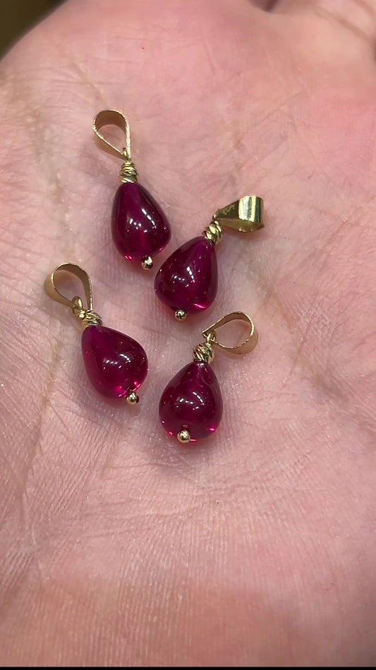 Pendentif ruby en or 18k