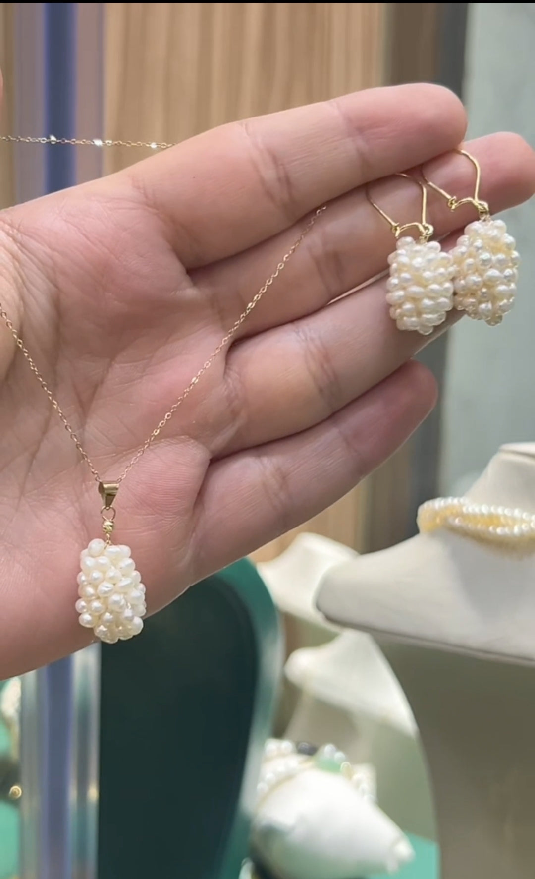 Ensemble nyris en or 18k